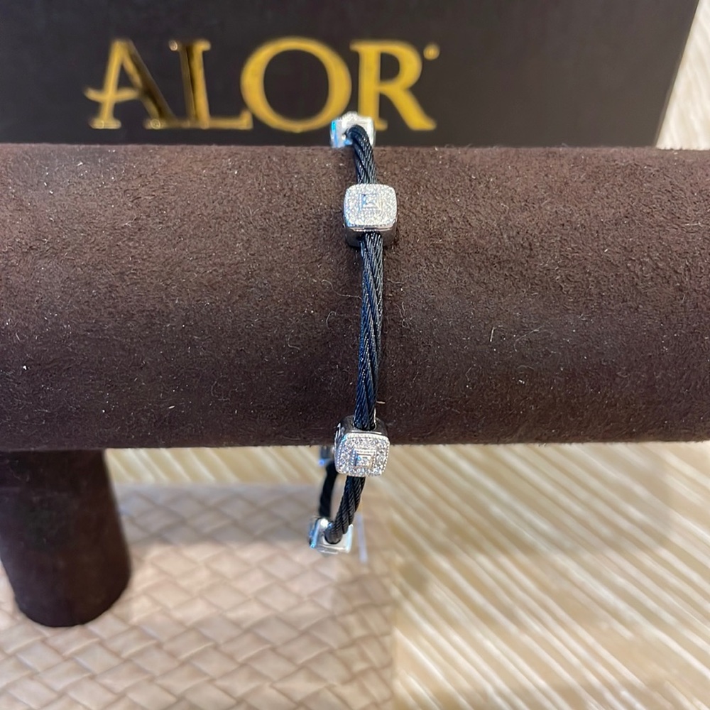 Alor Designer Bangle Bracelet